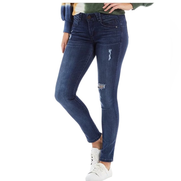 #262☑️Democracy Luxe Touch Distressed Booty Lift Jegging Jeans - Picture 12 of 12